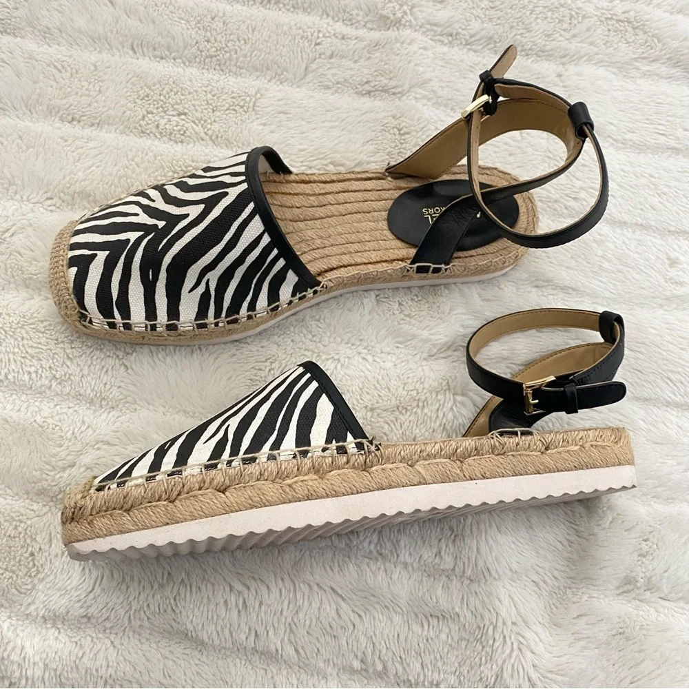MICHAEL Michael Kors stylish zebra